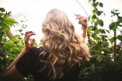 FOODS FOR HEALTHY HAIR, SKIN AND NAILS